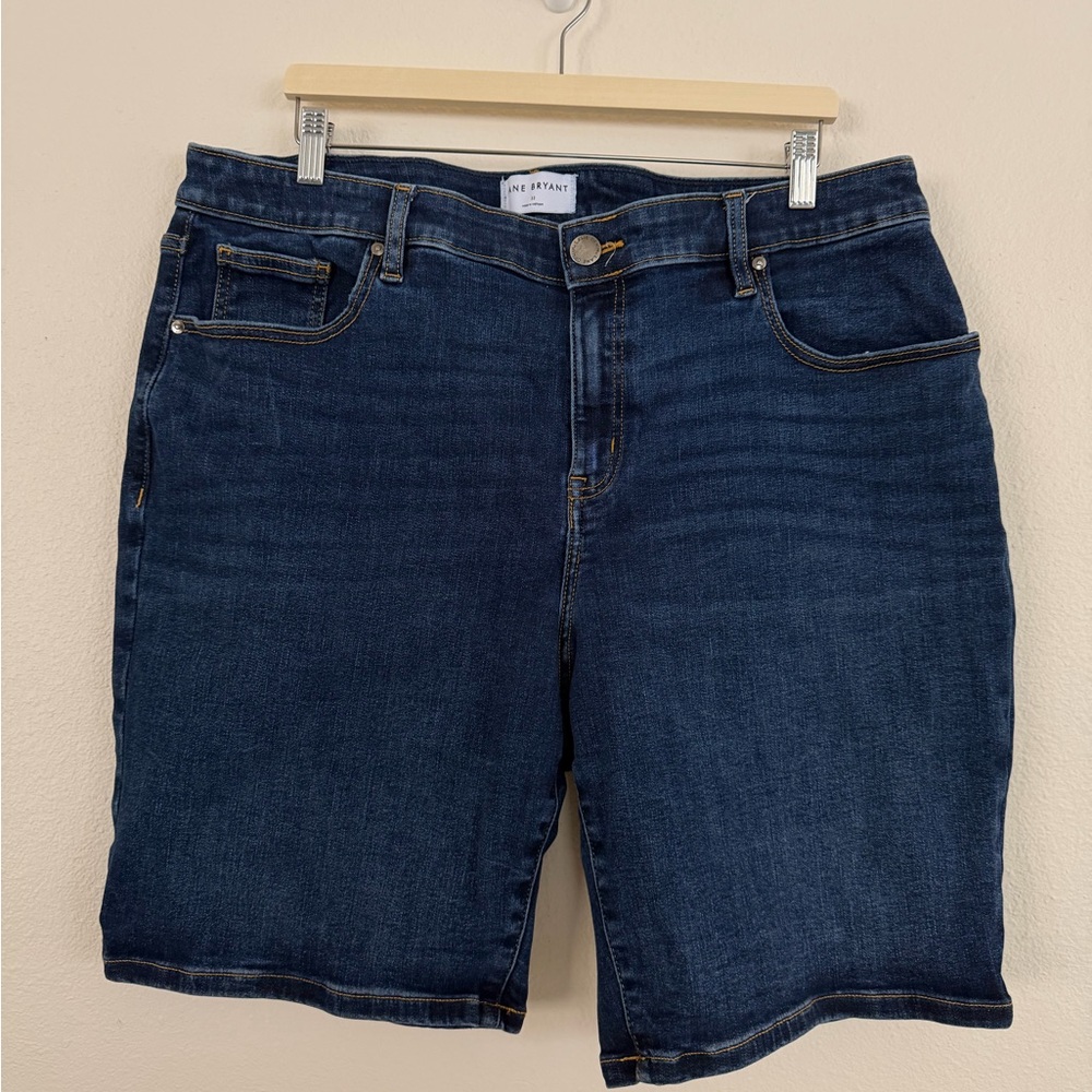 Lane Bryant Deep Blue Denim Shorts 22 size. J006